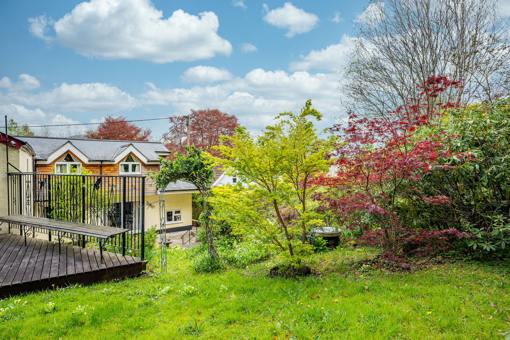 Rear Elevation and Garden- click for photo gallery